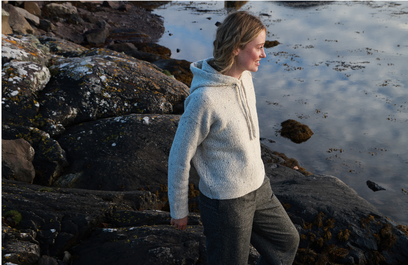 Fisherman - "Weicher, warmer Woll-Hoodie für Frauen – perfekt für gemütliche Tage."