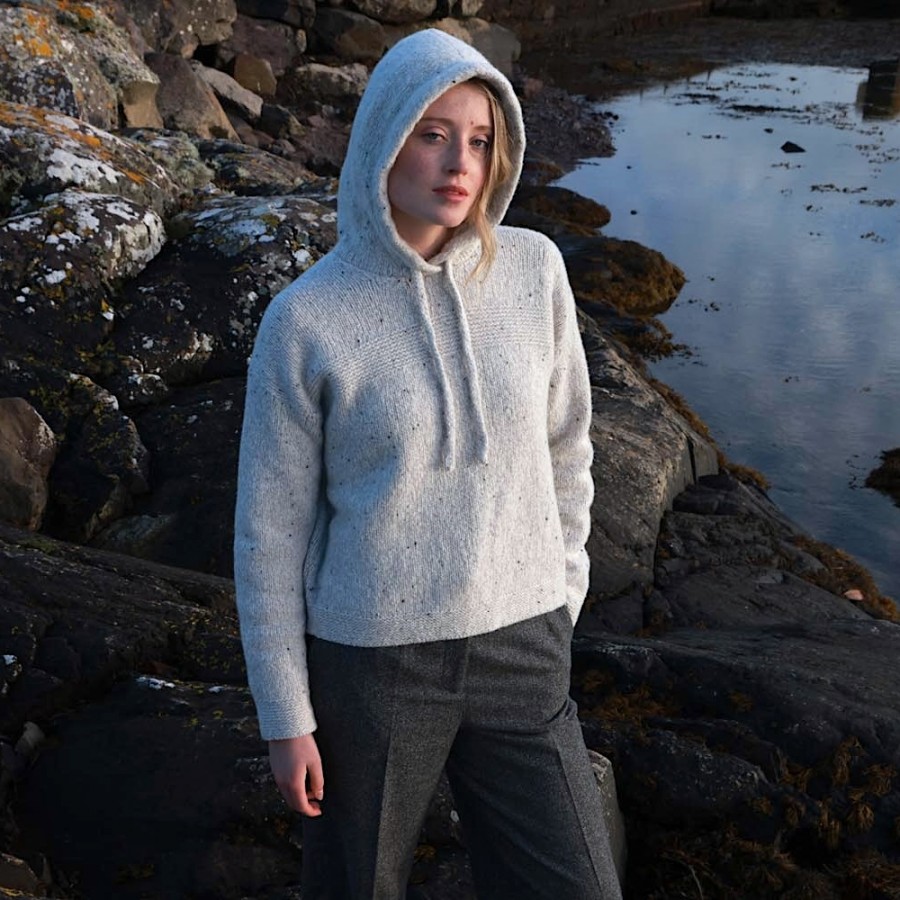 Fisherman - "Weicher, warmer Woll-Hoodie für Frauen – perfekt für gemütliche Tage." – Bild 2
